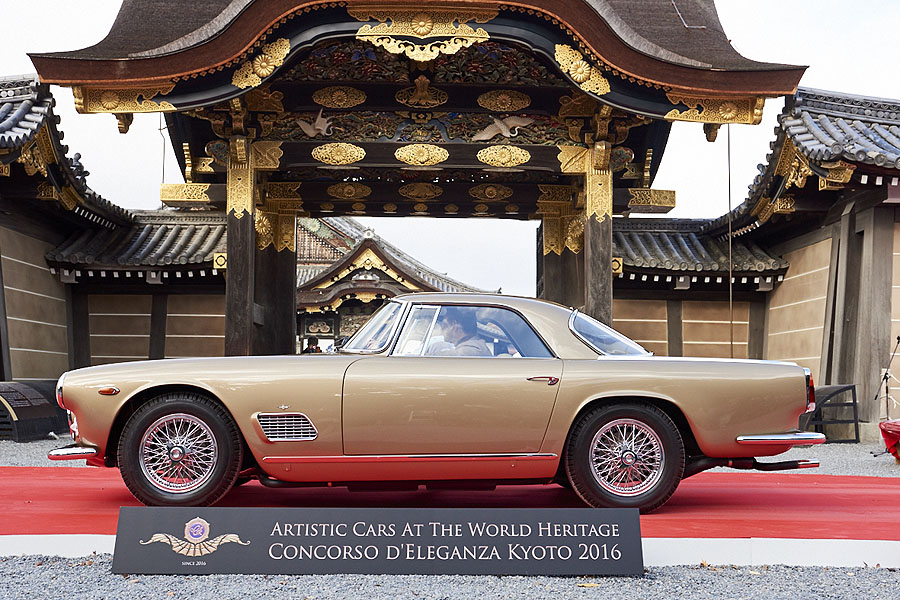 artistic_cars_at_the_world_heritage_concoroso_eleganza_kyoto_dsc1122